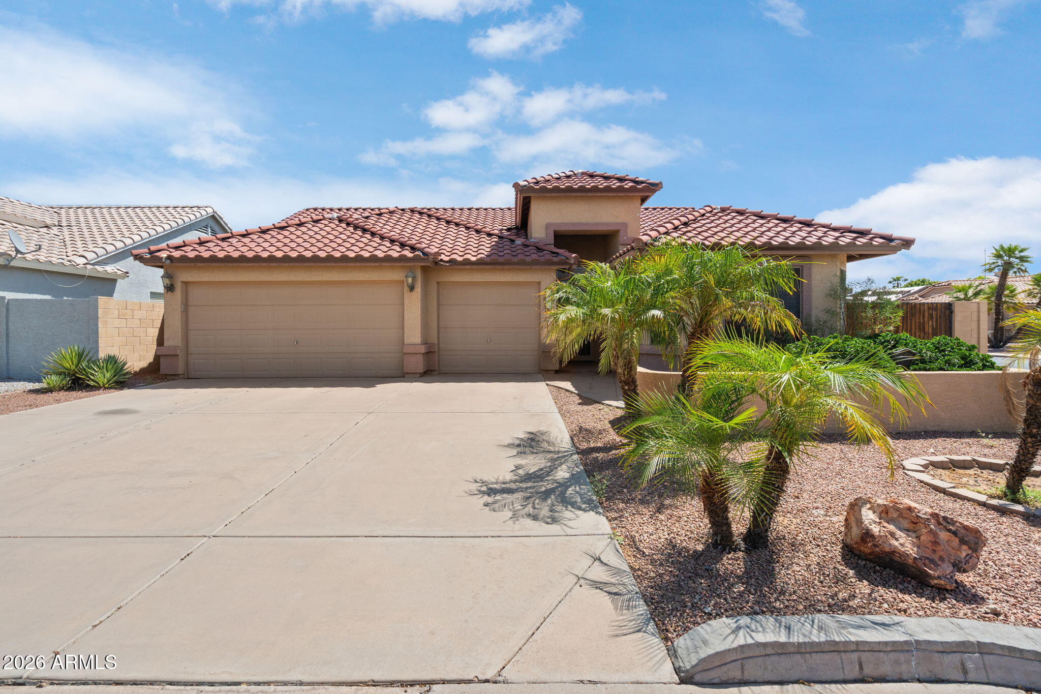 2443 S LENNOX, Mesa, AZ 85209
