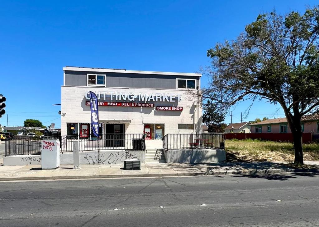 2901 Cutting Boulevard