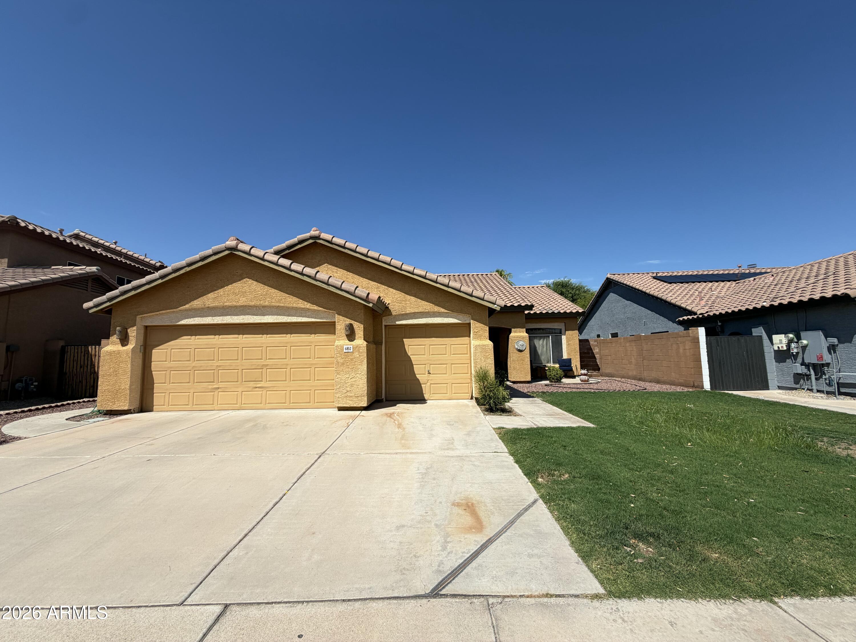 6852 W LINDA Lane, Chandler, AZ 85226