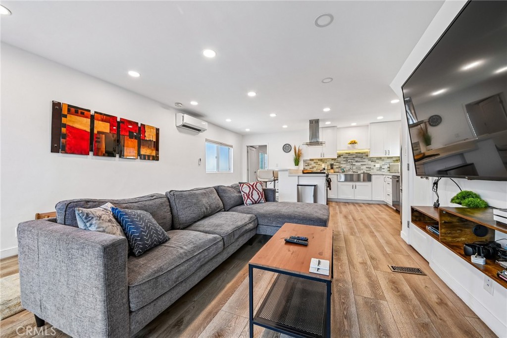 3754 Sawtelle Boulevard