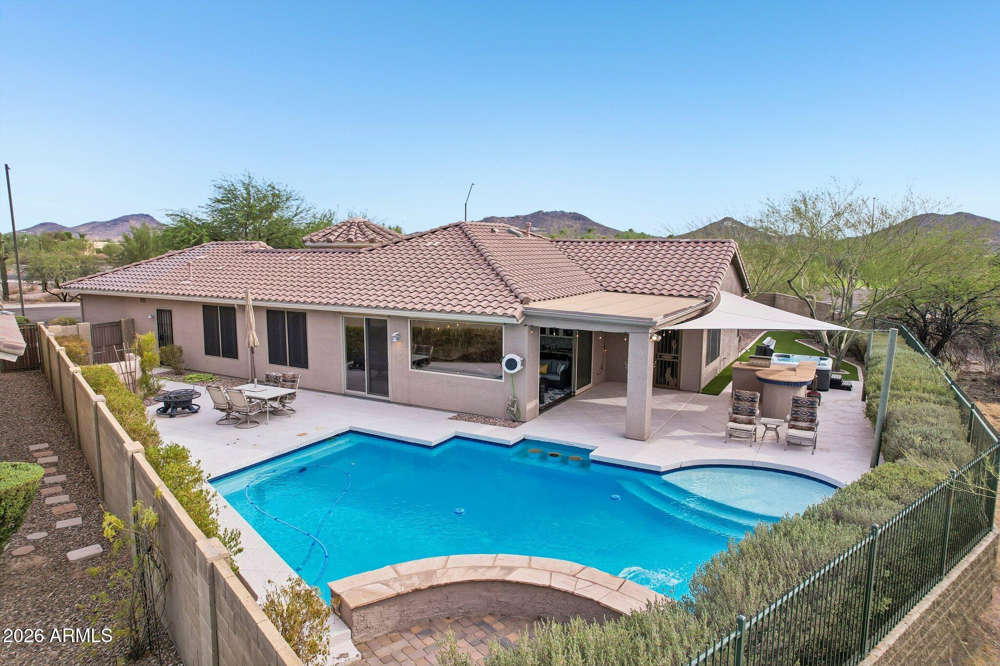 2656 W COYOTE CREEK Court, Phoenix, AZ 85086