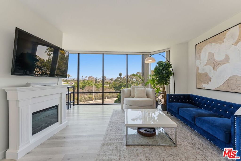 4316 Marina City Dr 310G