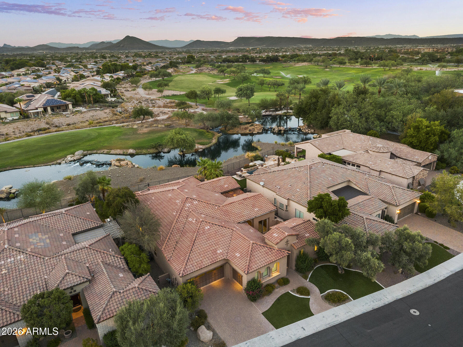 12926 W RED FOX Road, Peoria, AZ 85383
