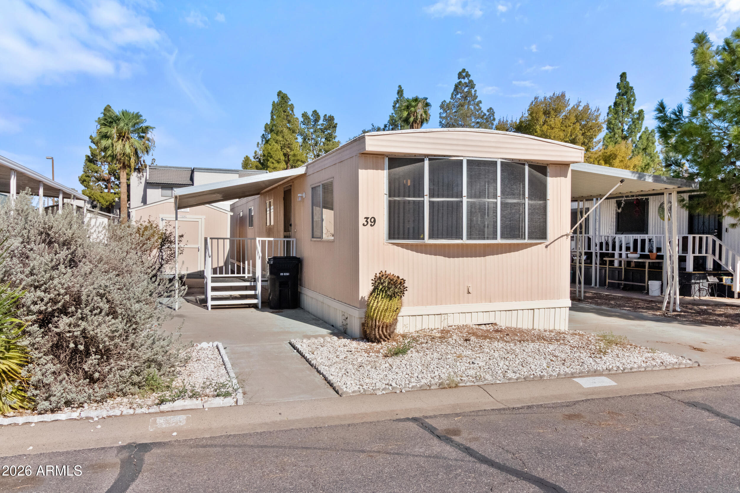 535 S ALMA SCHOOL Road 39, Mesa, AZ 85210