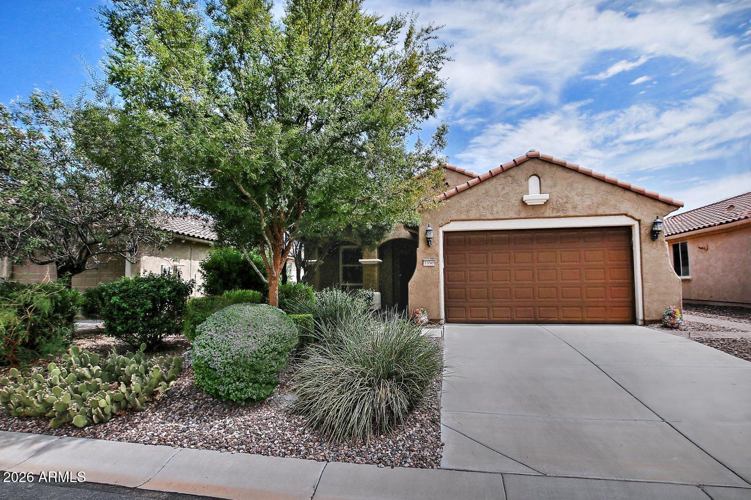 7350 W SILVER SPRING Way, Florence, AZ 85132