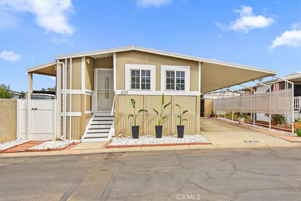 17700 S Avalon Boulevard 429