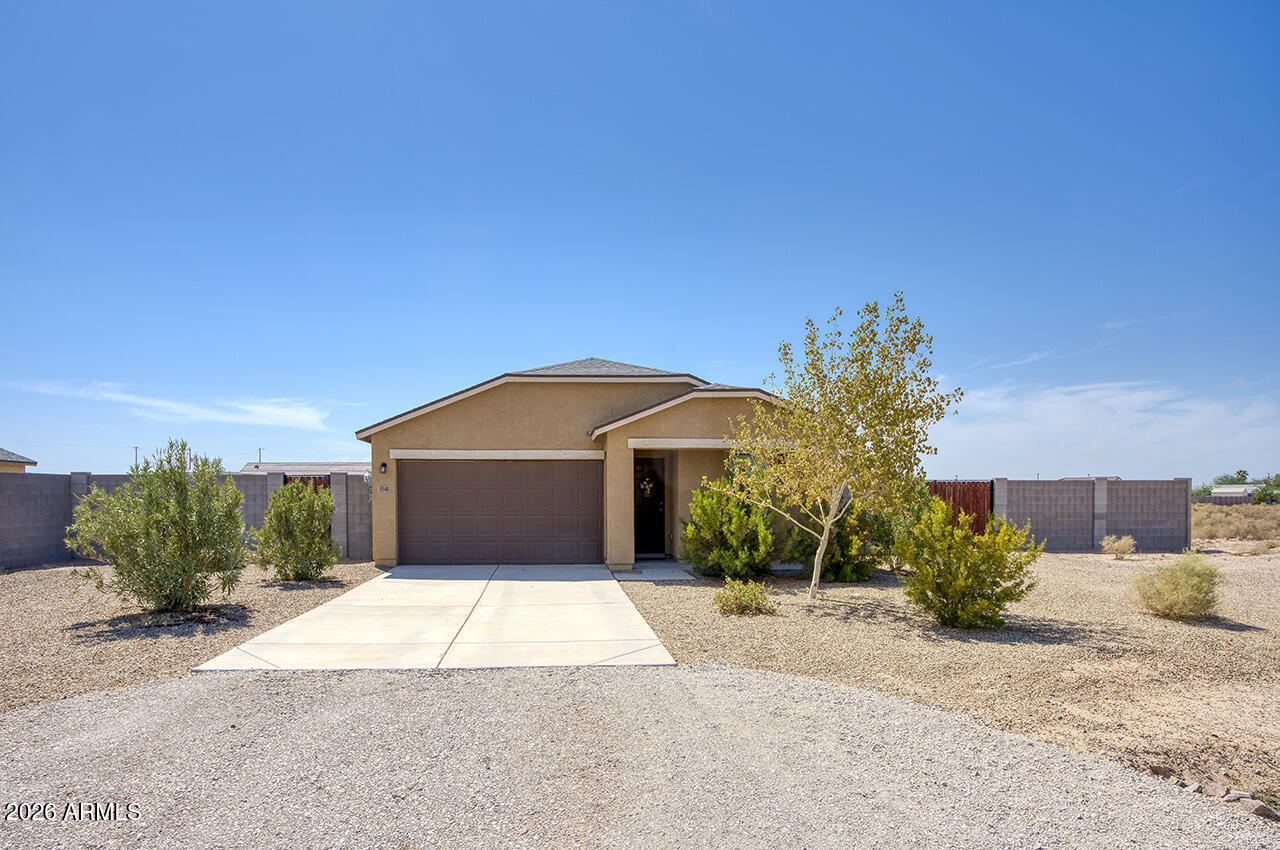 3540 N MATEO Drive, Eloy, AZ 85131