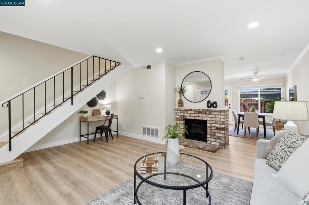 1571 Schenone Ct A