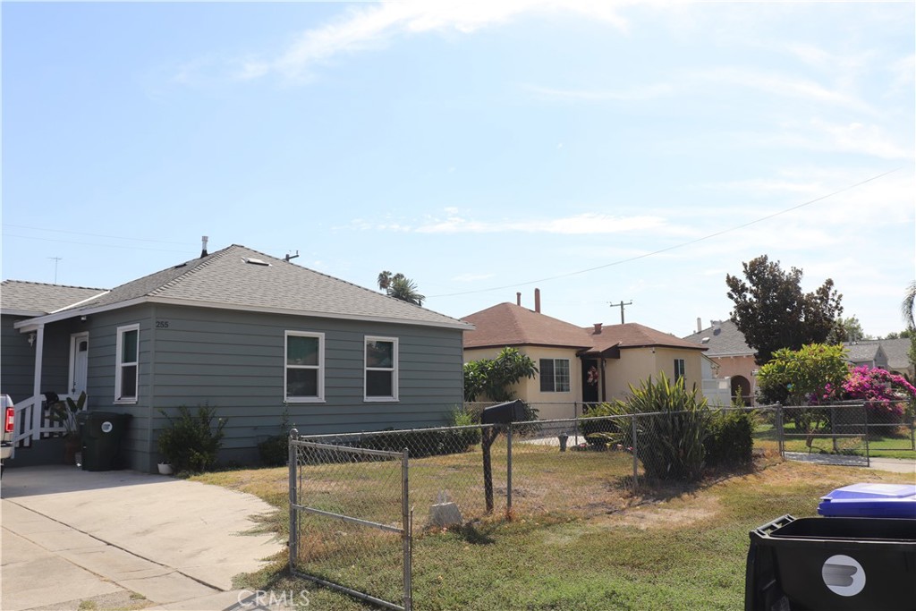 255 E Olive