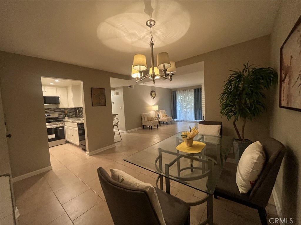 7800 Topanga Canyon 112