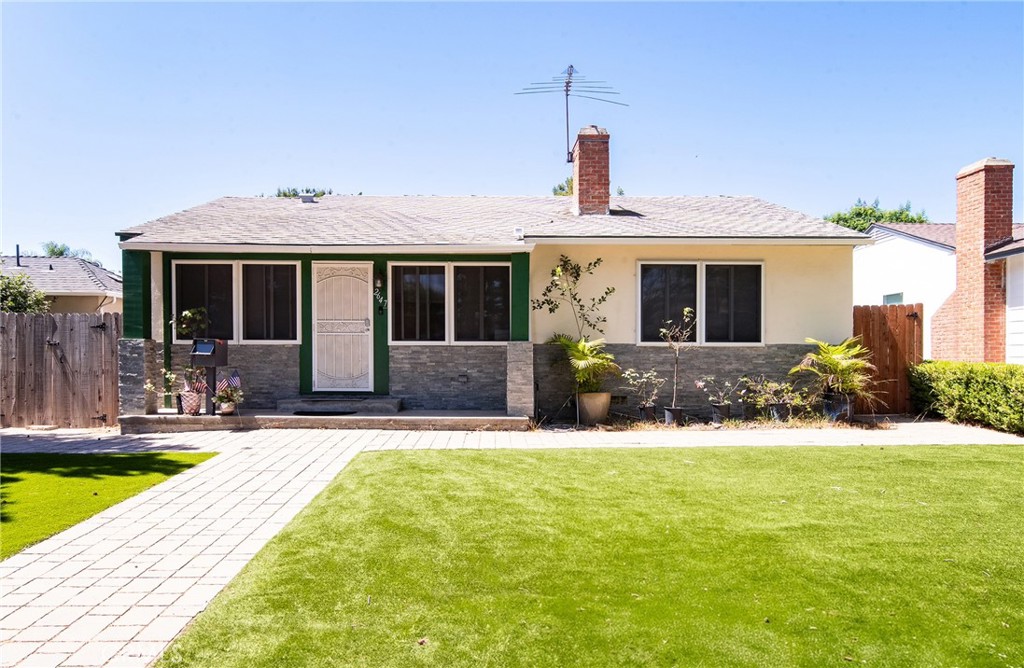 2647 Westwood