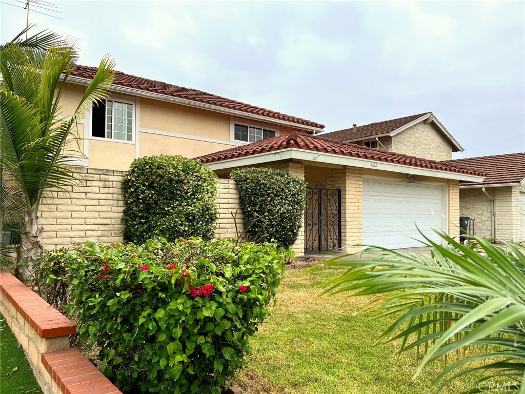 5162 Ivywood