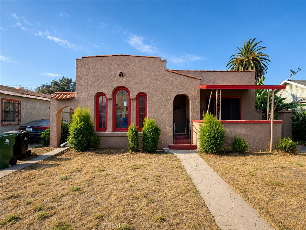 1457 W 37th Dr