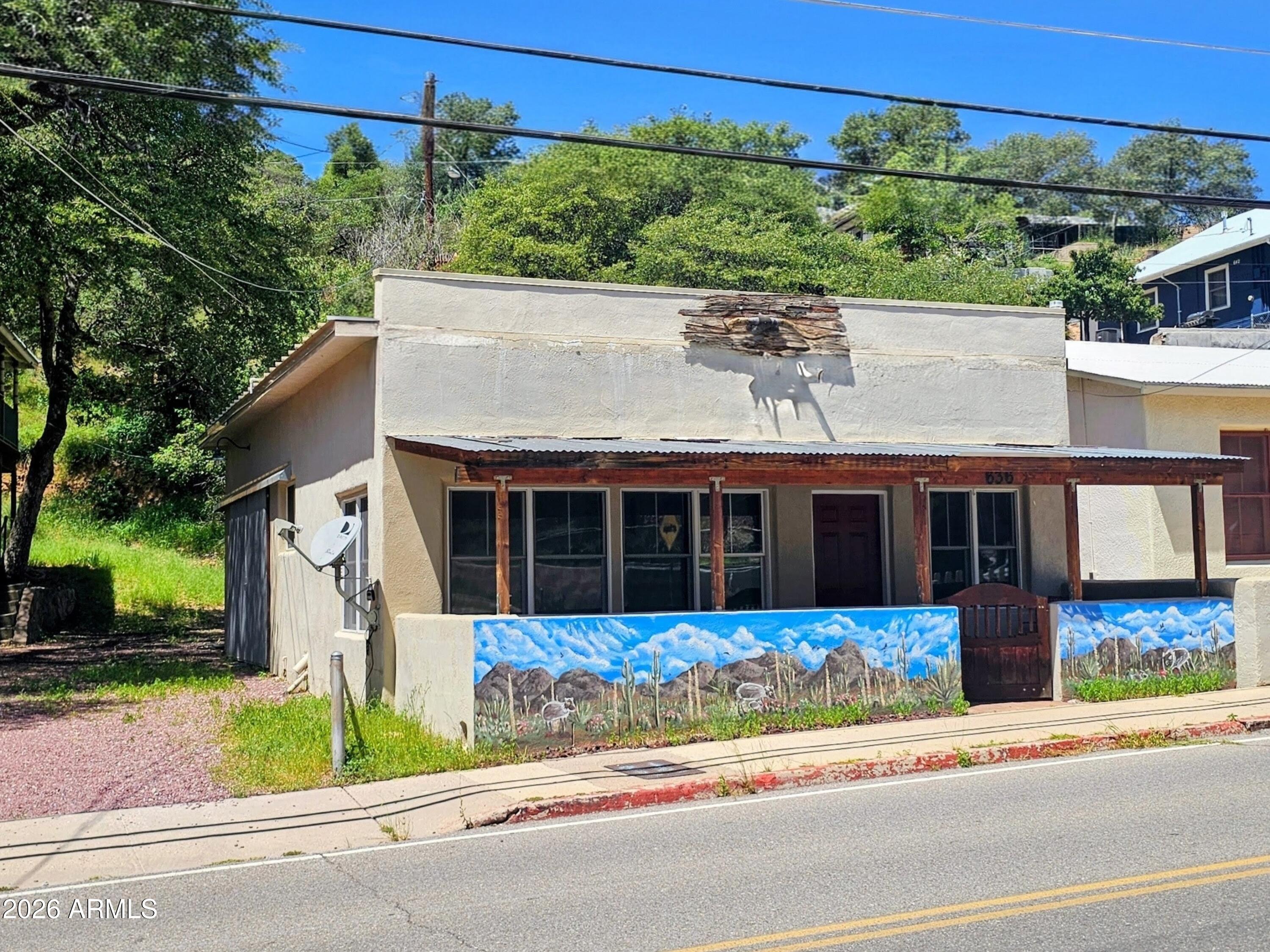 636 TOMBSTONE Canyon, Bisbee, AZ 85603