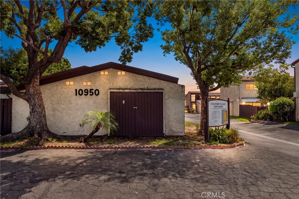 10950 Saticoy 20