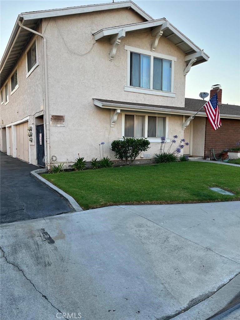 318 Wilma Circle C