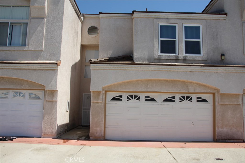 3326 W Orange 106