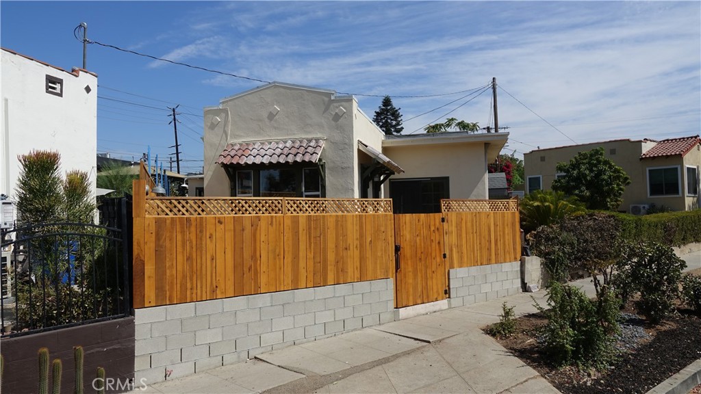 4515 Corliss