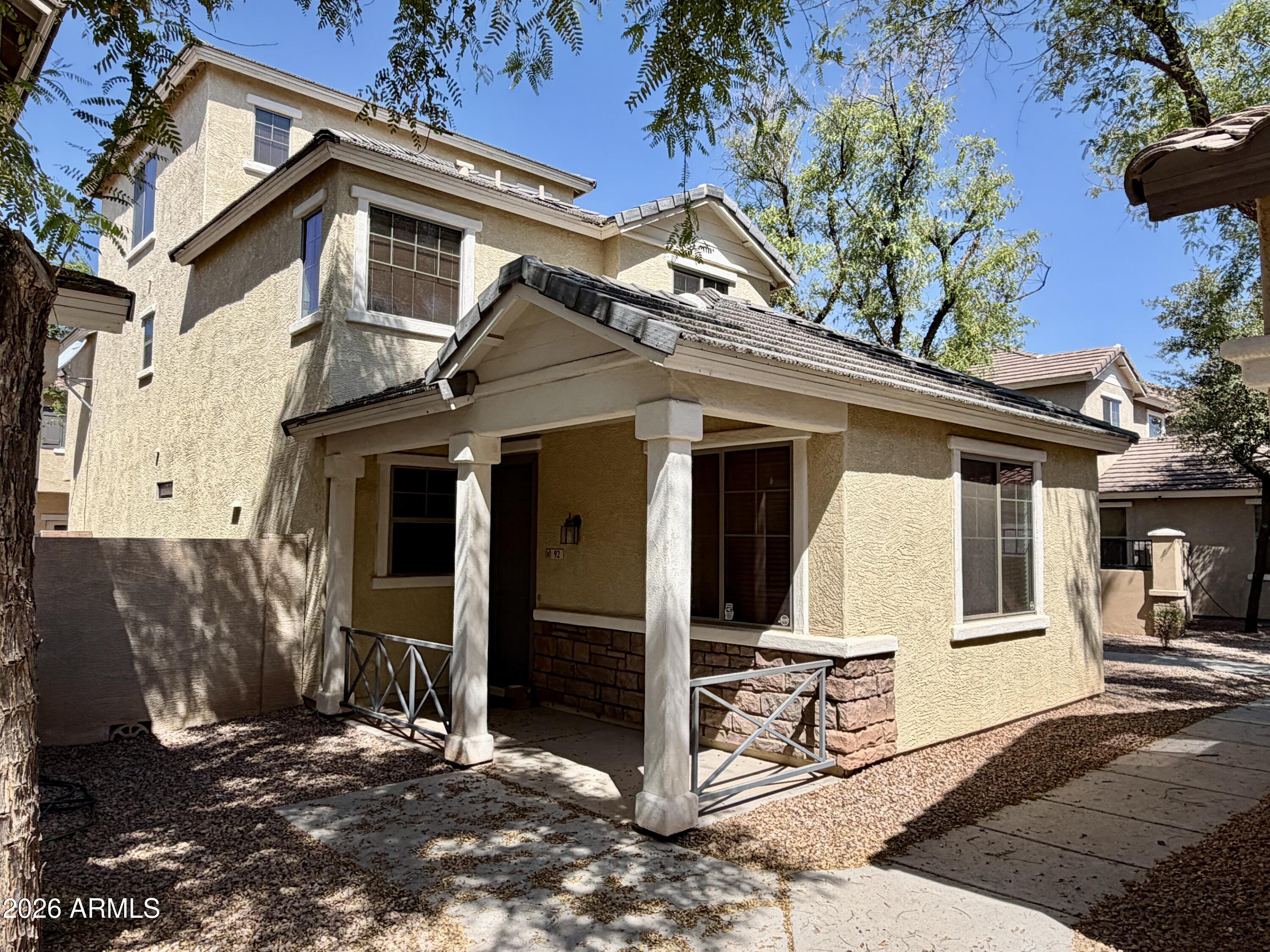 92 E Palomino Drive, Gilbert, AZ 85296