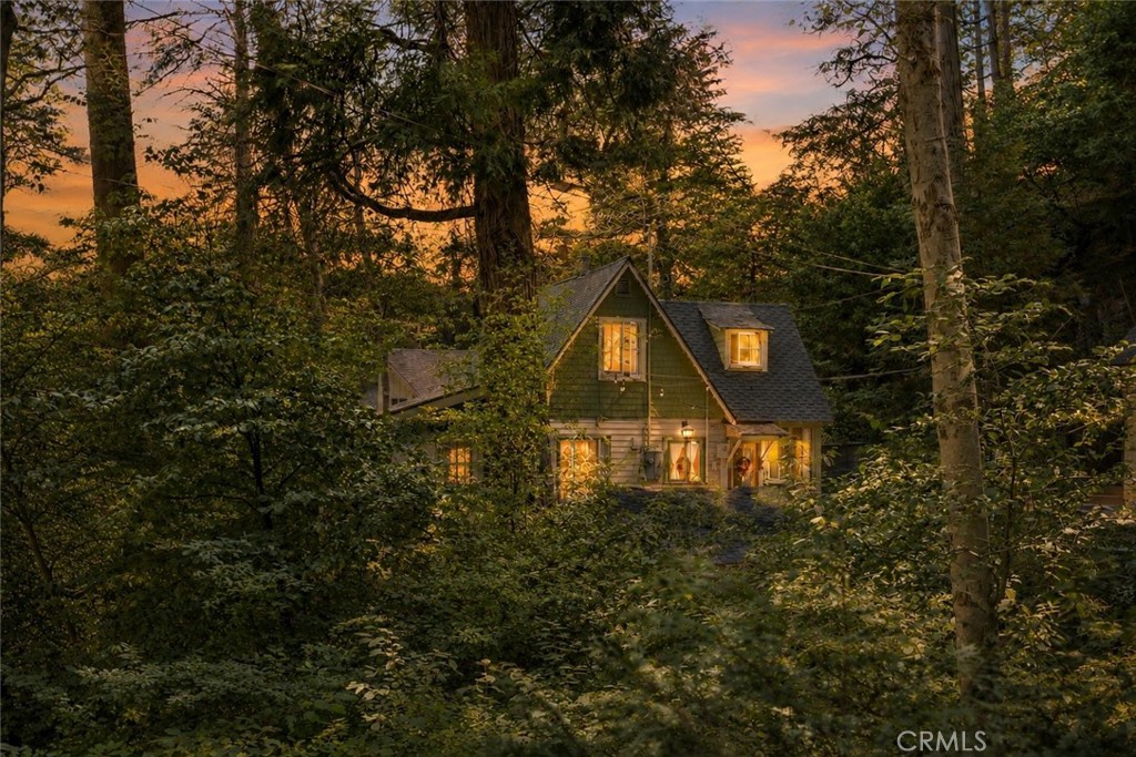 655 Cottage Grove Drive