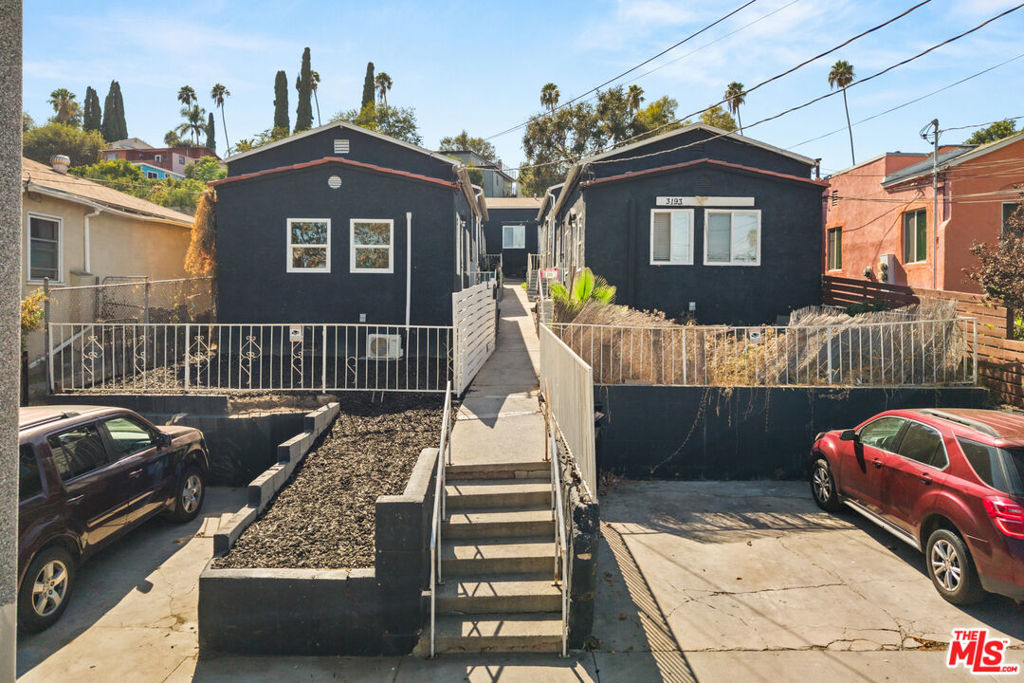 3193 Budau Avenue