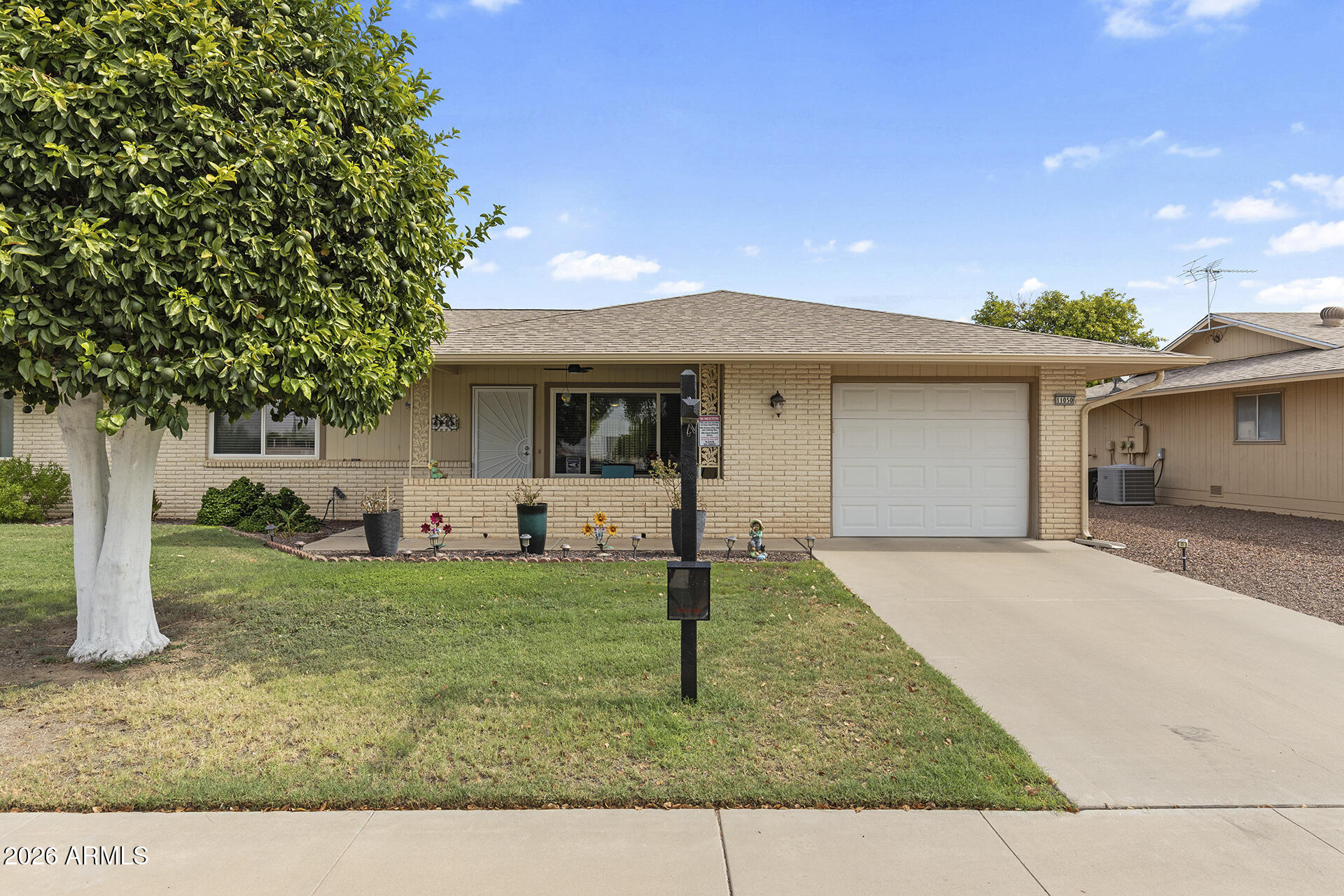 11050 W TONADA Drive W, Sun City, AZ 85351