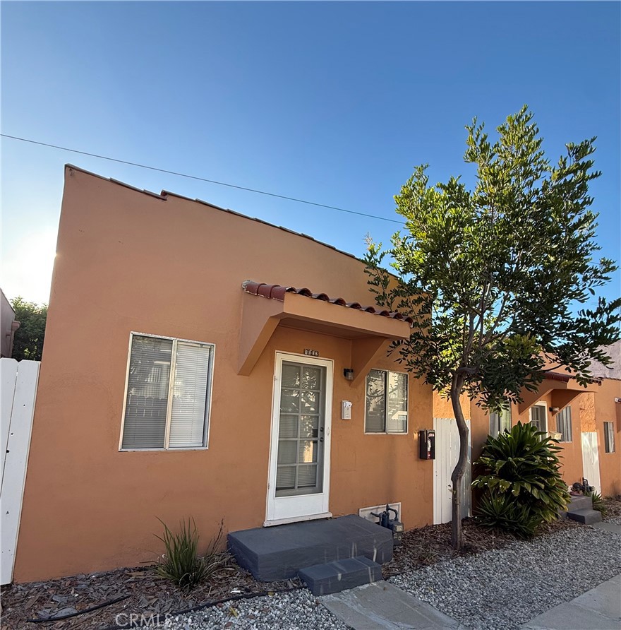 1032 W 15th Street