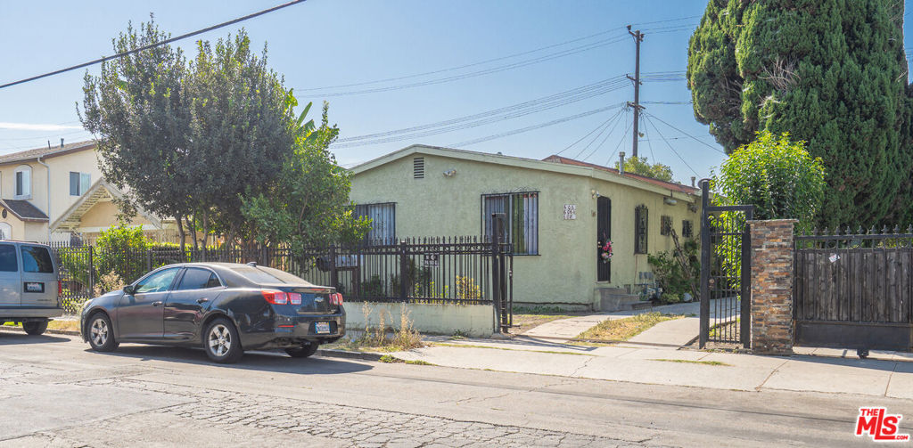 606 W 78th Street