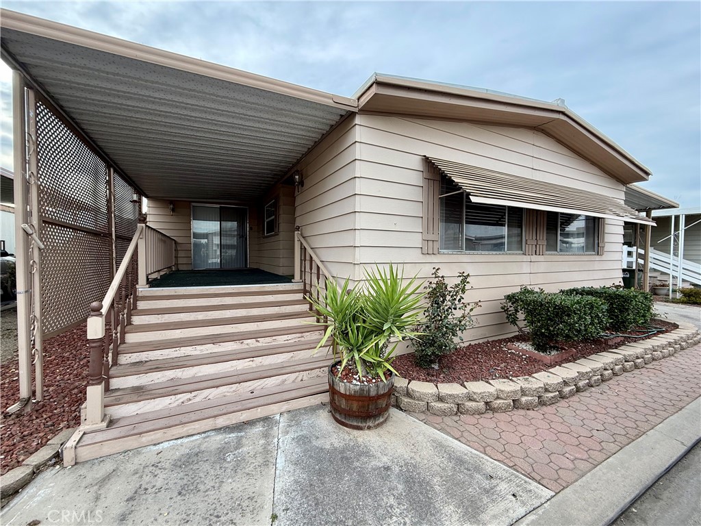 2240 Golden Oak Lane 47