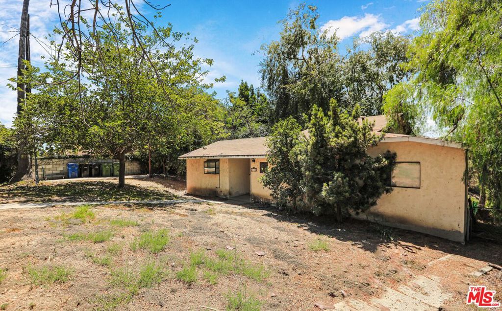 4610 Edison Street