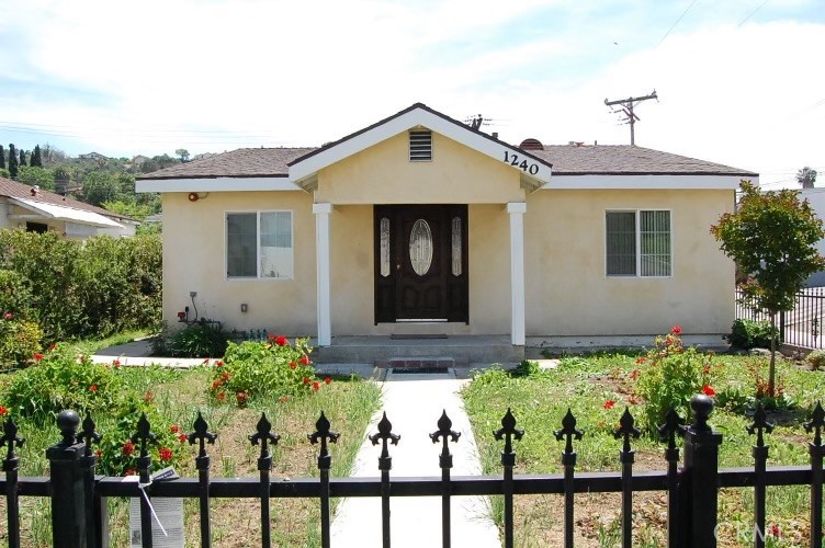 1240 W Mabel