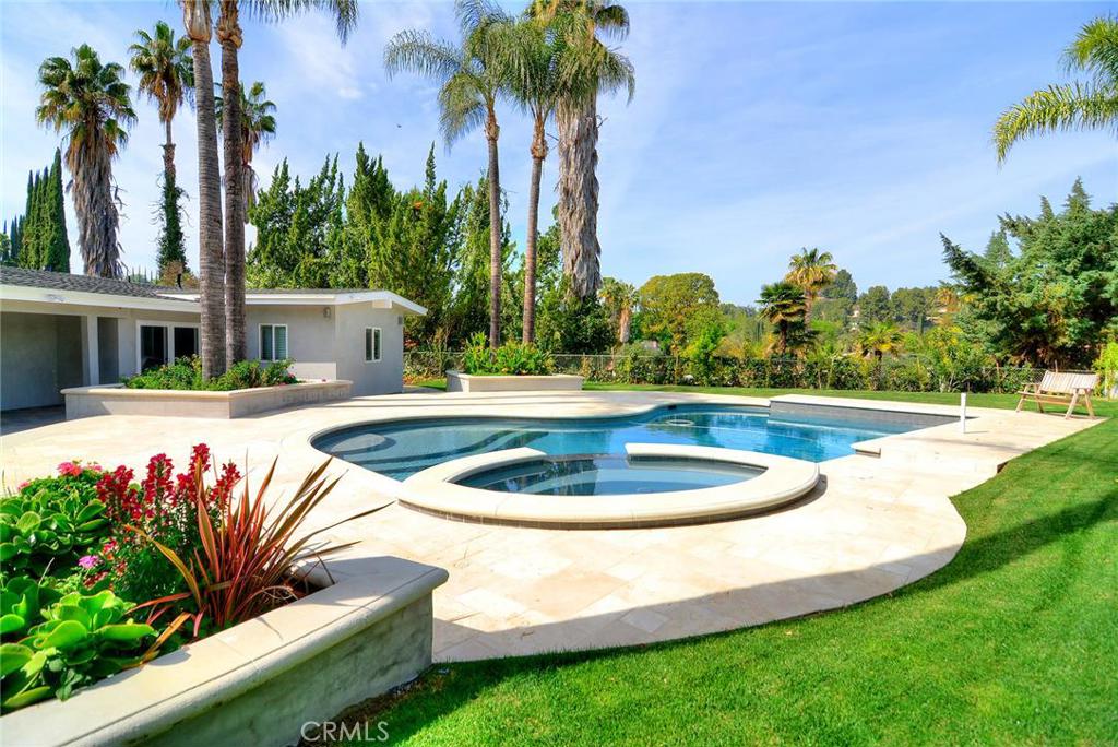18843 Paseo Nuevo Drive