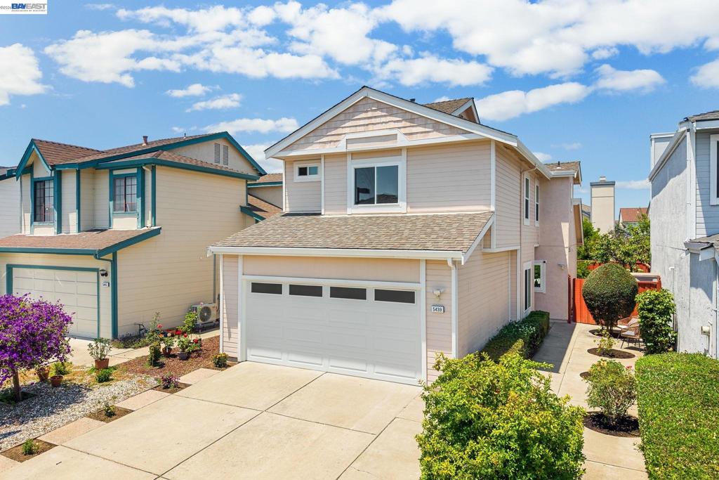 5439 Sunstar Commons