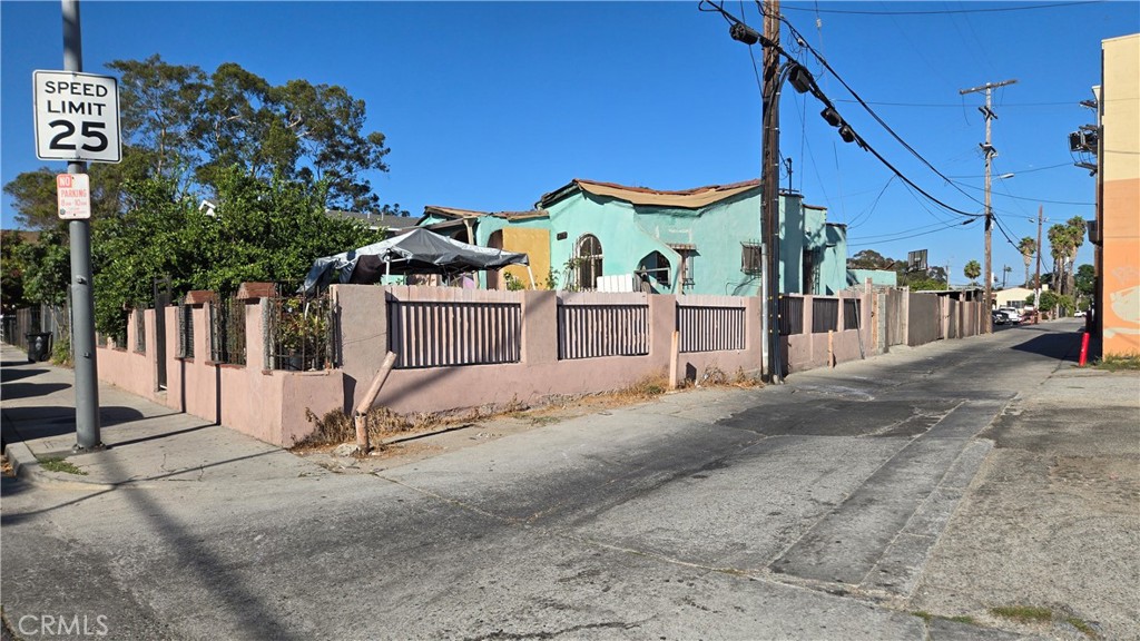 2540 Hauser Boulevard