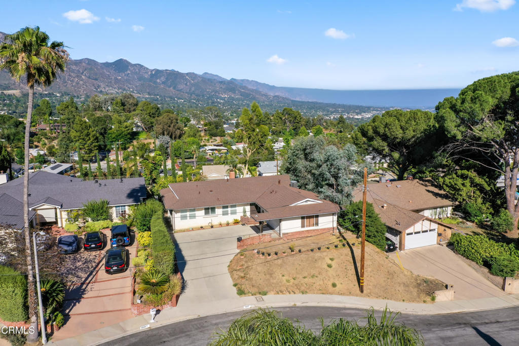 6823 Northford Drive