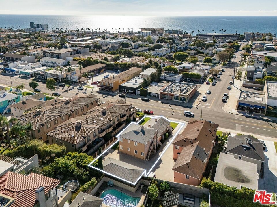 702 S Pacific Coast Highway B