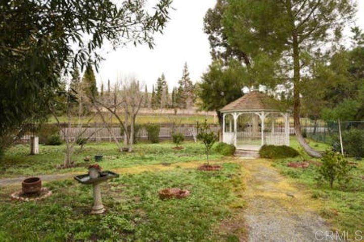 2860 Camino Tassajara