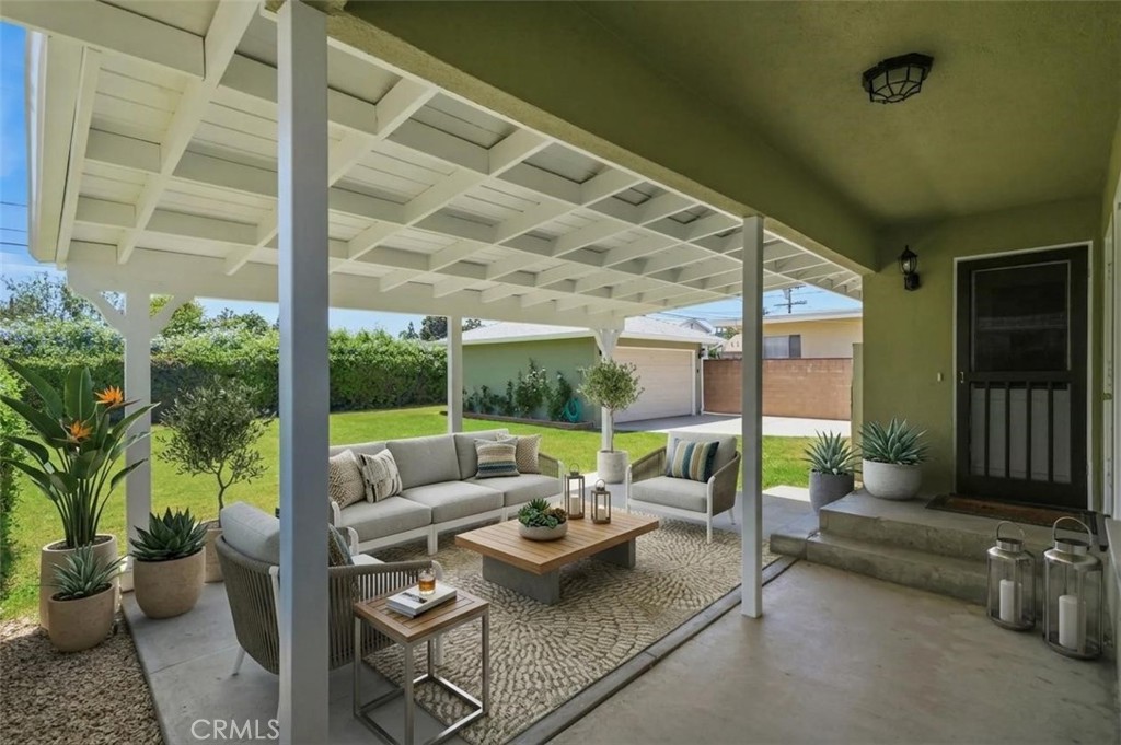 17212 Horace Street