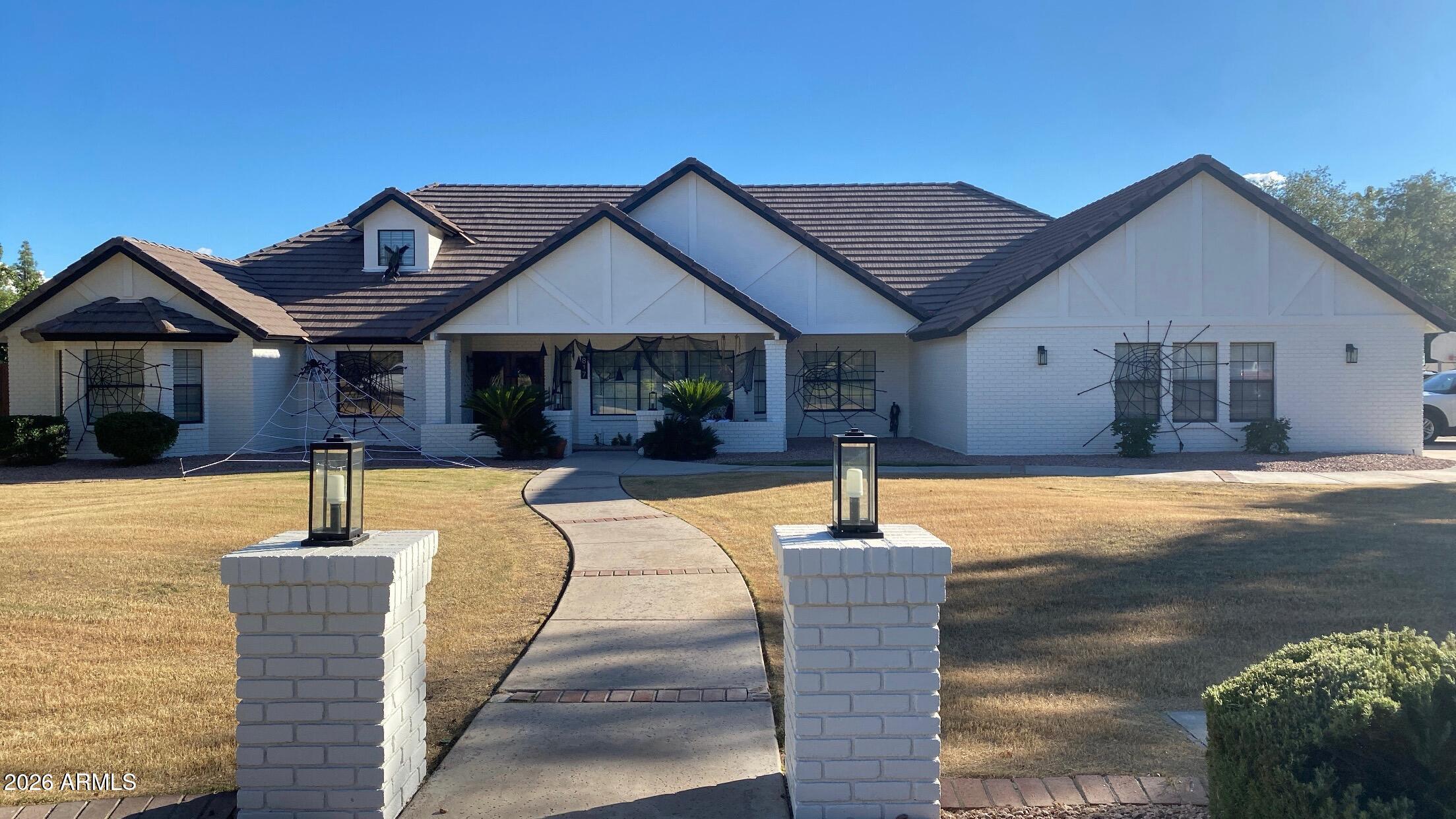 817 E JUANITA Avenue, Gilbert, AZ 85234