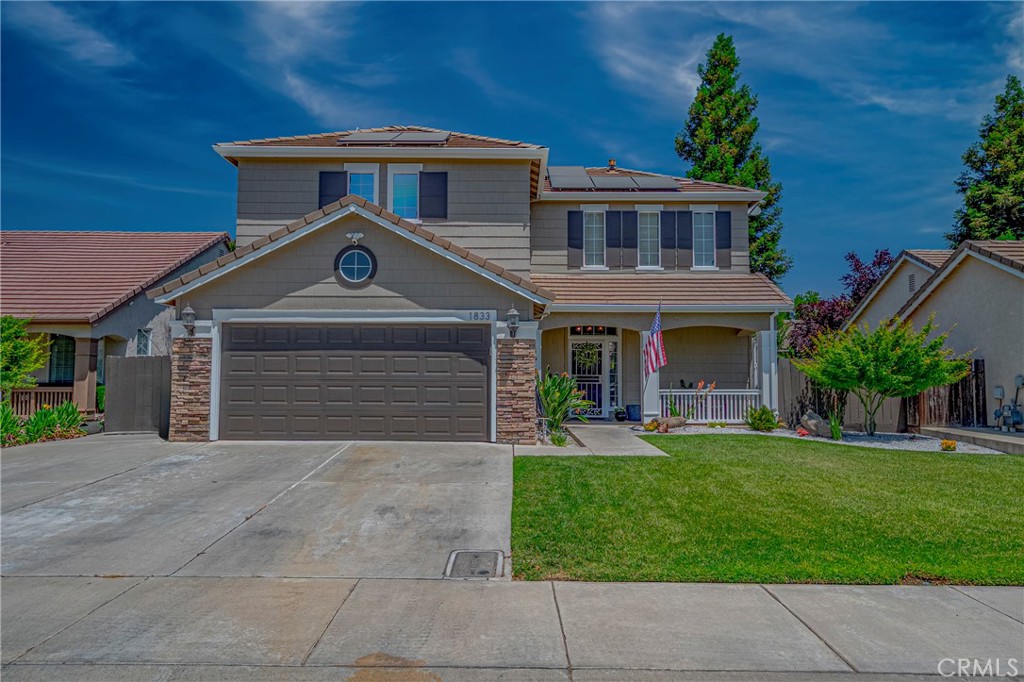 1833 La Quinta Court