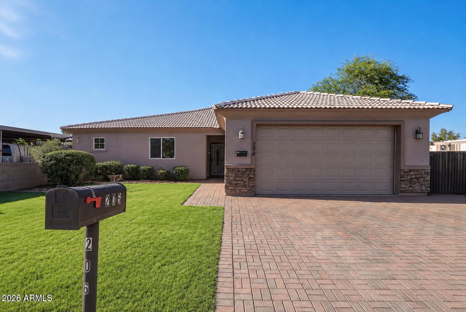 206 W RIO VISTA Lane, Avondale, AZ 85323