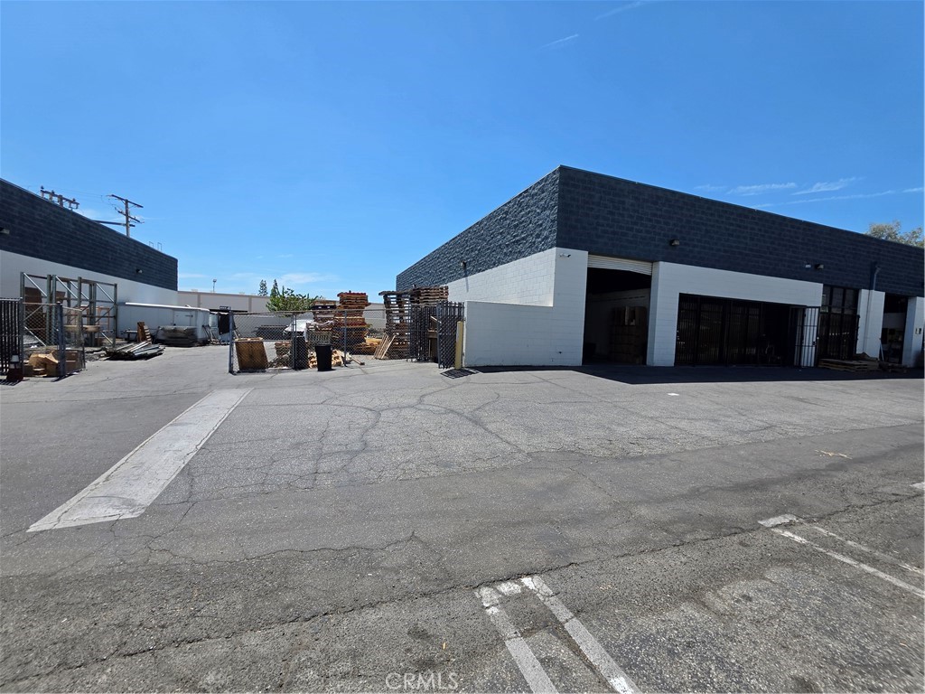 4520 Baldwin Ave D and E