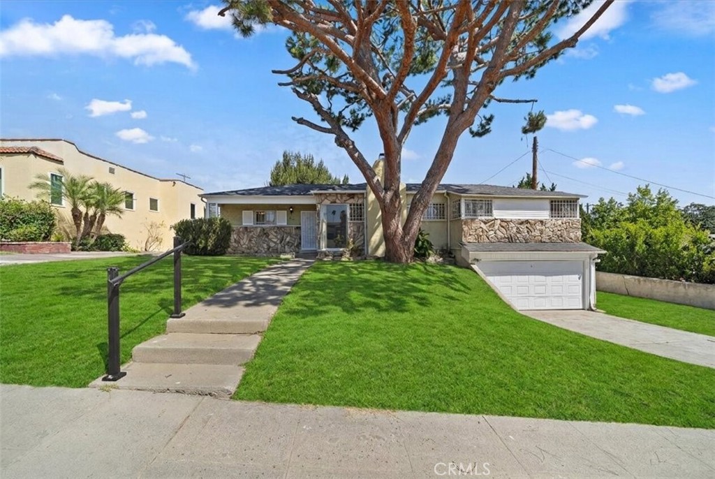 4115 W 61st