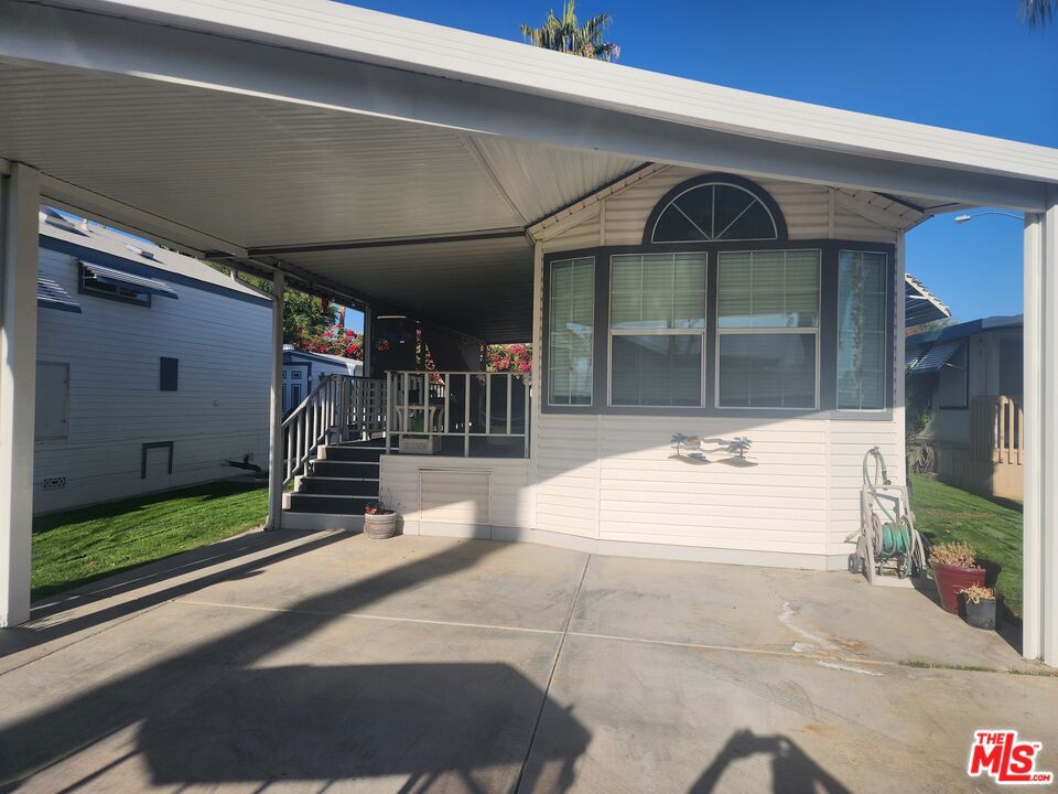 84136 Avenue 44 609