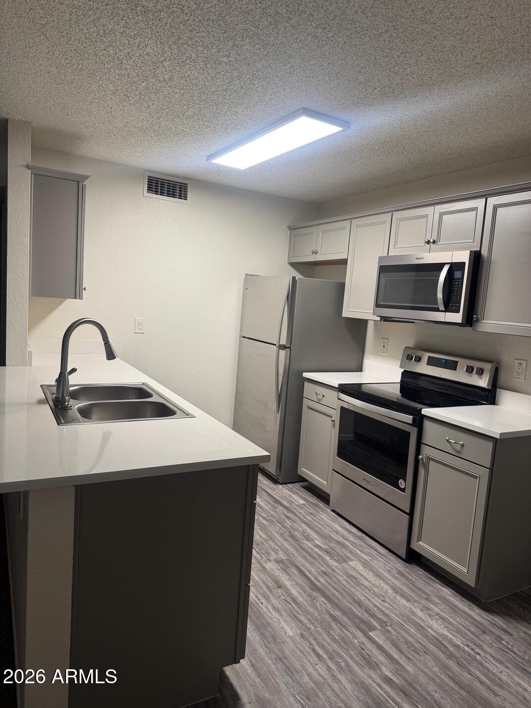 5236 W PEORIA Avenue 102, Glendale, AZ 85302