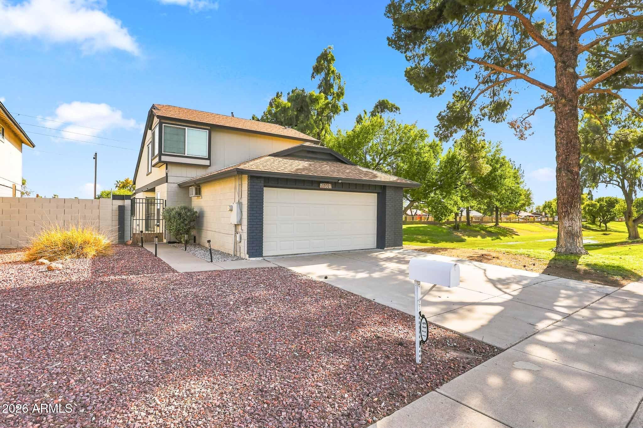 6321 W BECKER Lane, Glendale, AZ 85304