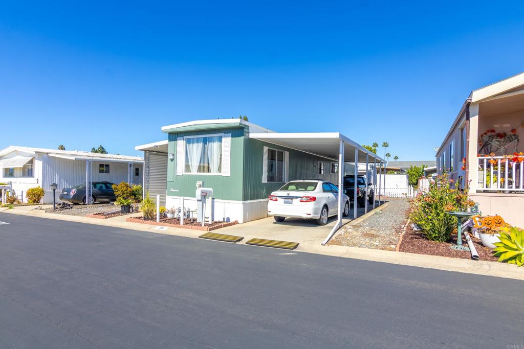 1010 E Bobier Drive 59