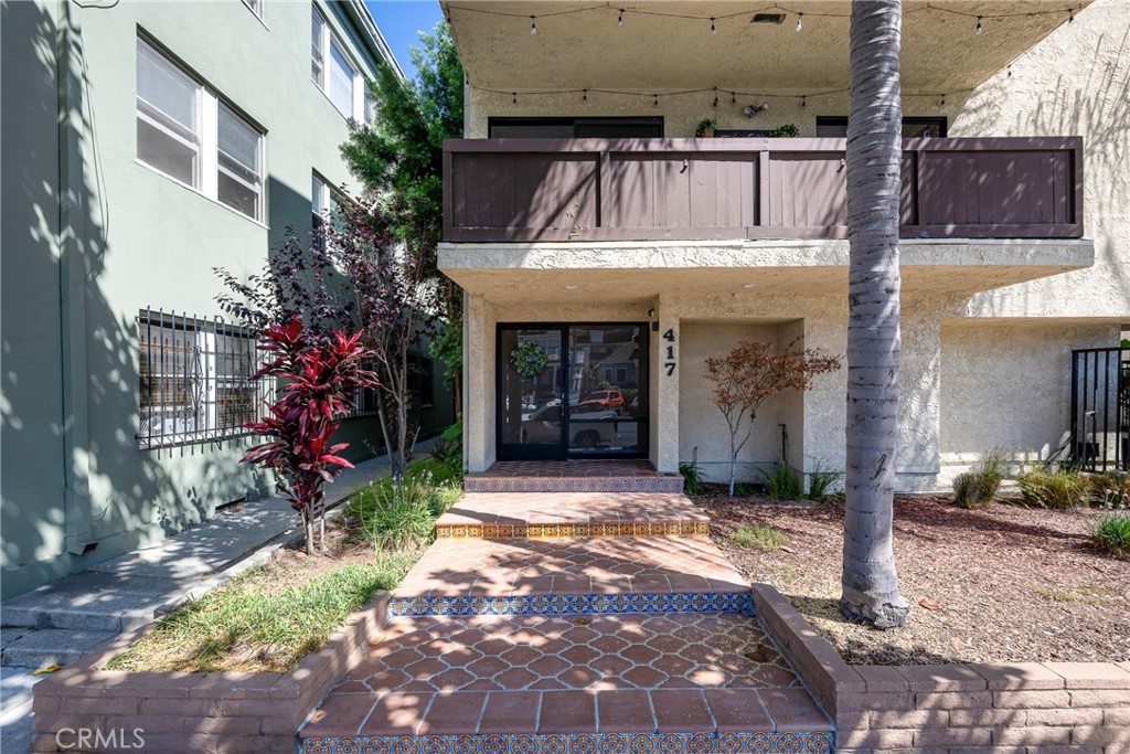 417 W 4th Street A