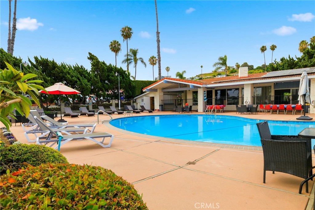 2550 Pacific Coast Highway 231