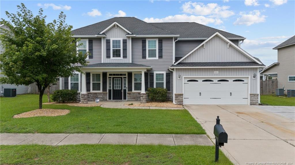 221 Fountain Grove Drive, Raeford, NC 28376